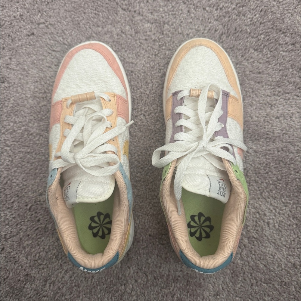 Nike Women's Pastel Multi-Color Casual Sneakers